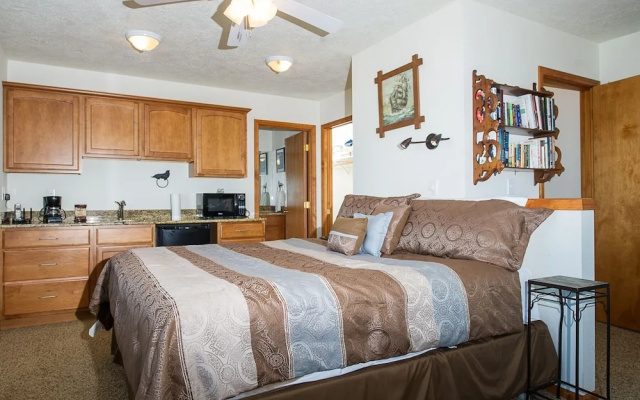 The Lookout 2 Bedroom Home