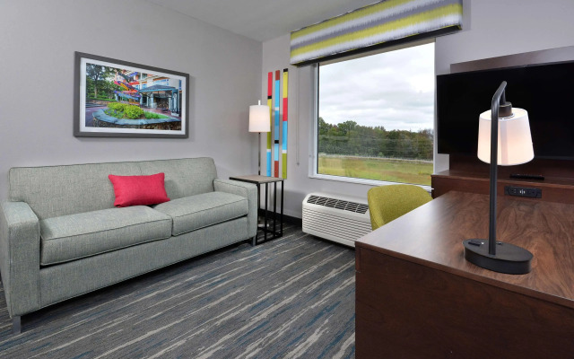 Hampton Inn & Suites by HIlton Charlotte North I 485