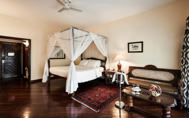 Safari Park Hotel And Casino