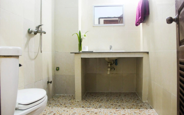 Tropical Breeze Guesthouse