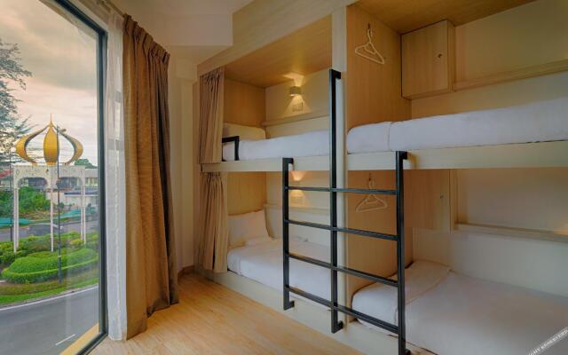 BULATAN Hostel