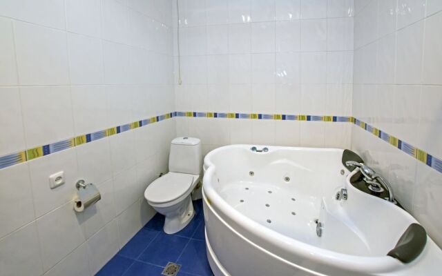 FlatsInYerevan - Apartments by Republic Square