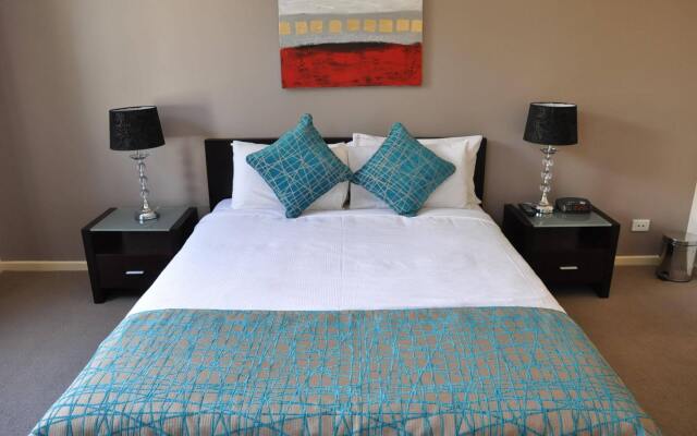 RNR Serviced Apartments Adelaide (Wakefield St)