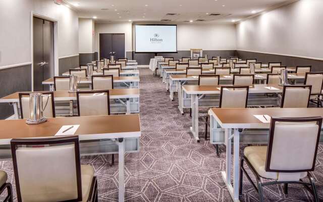 Hilton Newark Airport