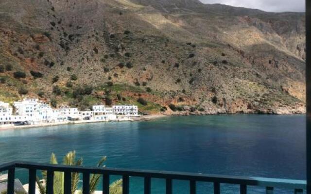 Porto Loutro II