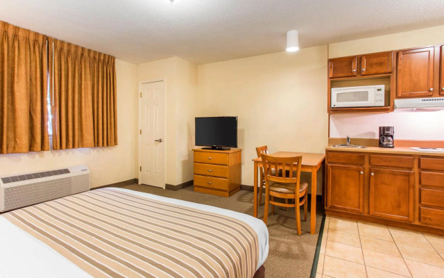 Suburban Extended Stay Hotel North - Ashley Phosphate