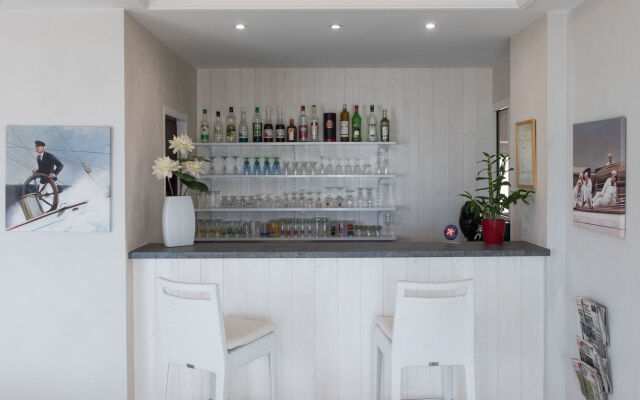 The Originals Boutique, Hôtel Miramar