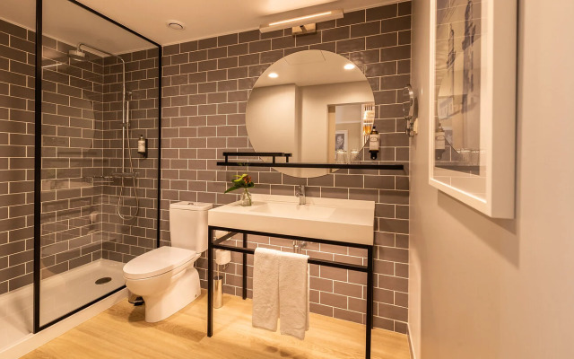 Pestana Fisherman Village