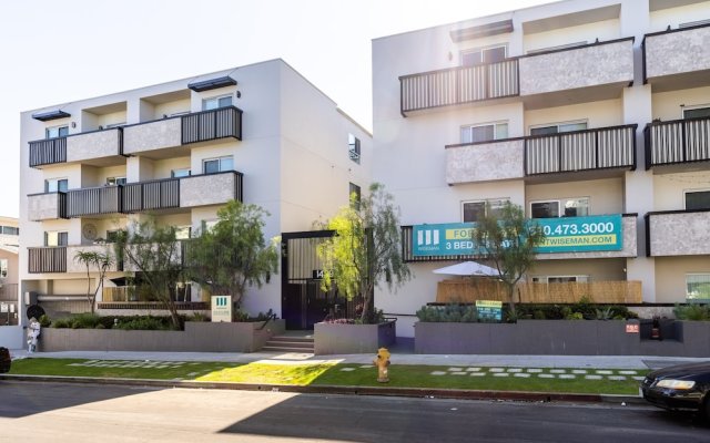 East West Comfort: Hollywood Walk Of Fame Apartments