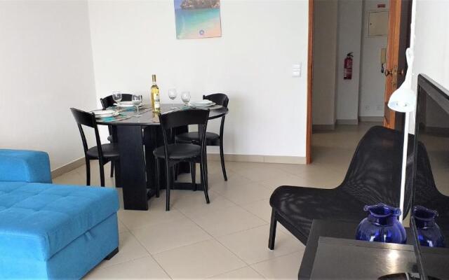 Avenida Mar- Vista Mar, Wifi, 150mt Praia