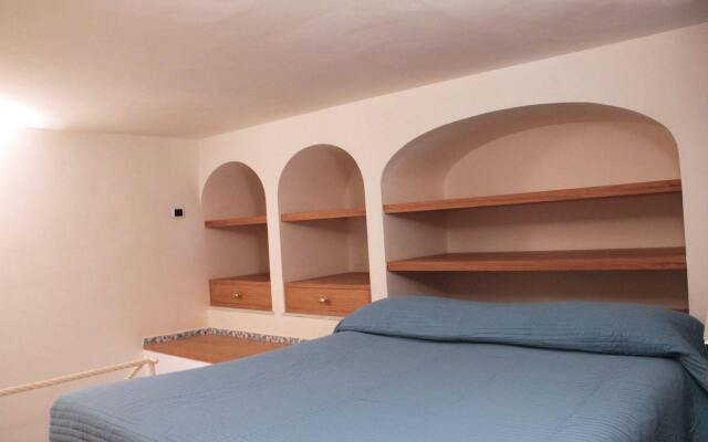 Capri Apartments