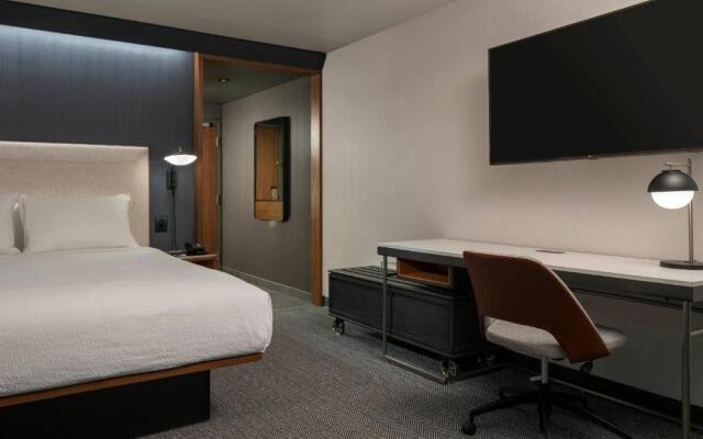 Courtyard Fresno Clovis