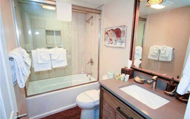 Mountain Shadows #D12 - 3 Br Townhouse