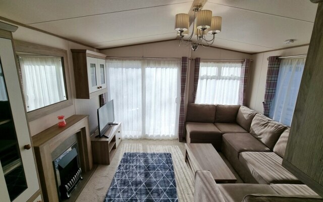 Stunning 3 Bed Holiday Home On Coghurst Hall