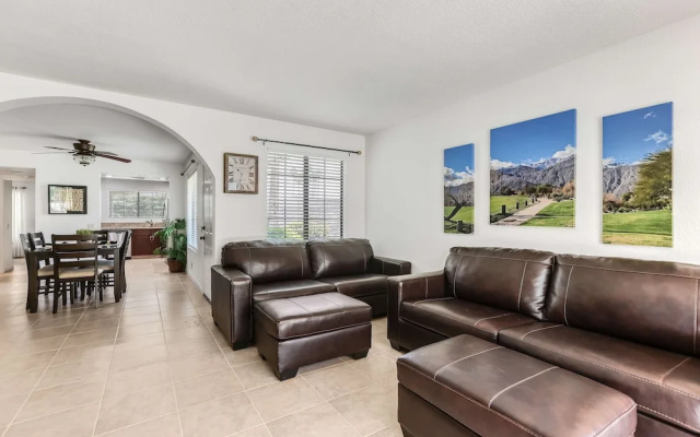2BR 2BA Stylish Palm Springs Condo