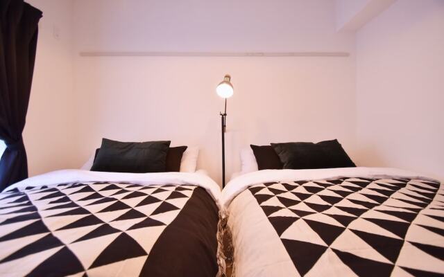 SHIGUWA ONNA Mishuku Onna 1F