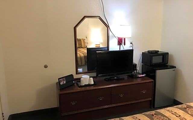 Budget Inn Of Brownfield