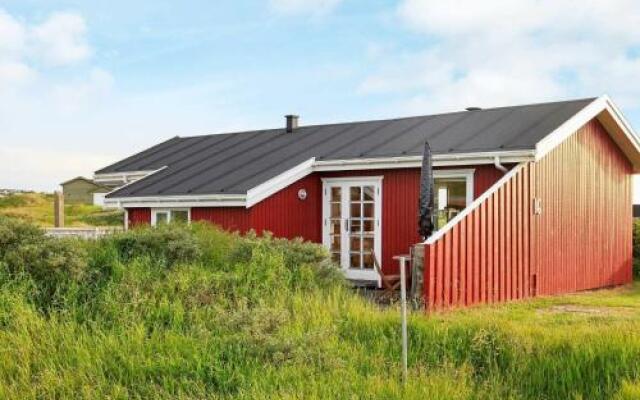Three-Bedroom Holiday Home In Albæk 21