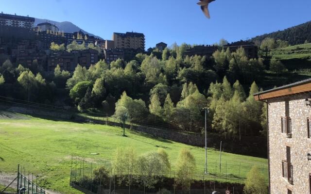 Mansion With one Bedroom in Canillo