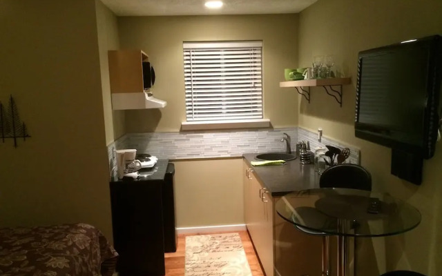 Suite Amour Hobby Farm and B & B