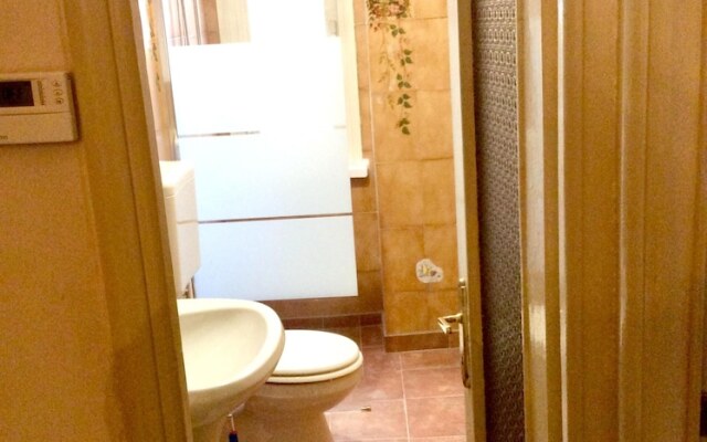 House With one Bedroom in Roma