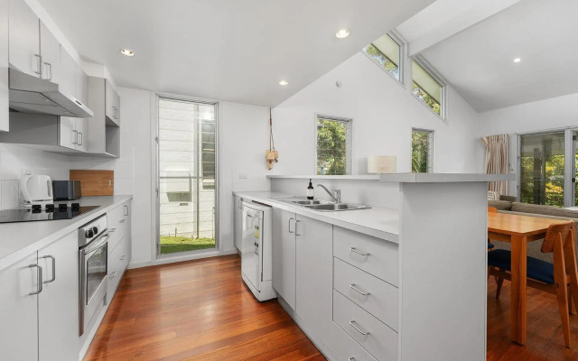 Boathouse 2 4pm Check Out Sundays