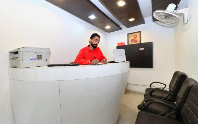 Sood Stays By OYO Rooms
