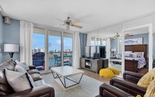 Pelican Beach Terrace 807