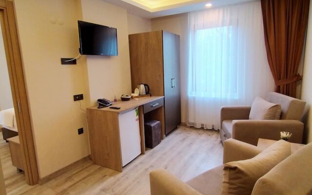 Palmiye Suites Hotel