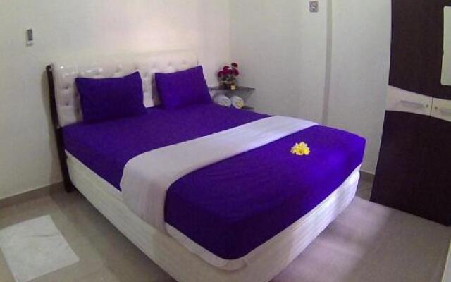 Twenty4Seven Bed & Breakfast - Hostel