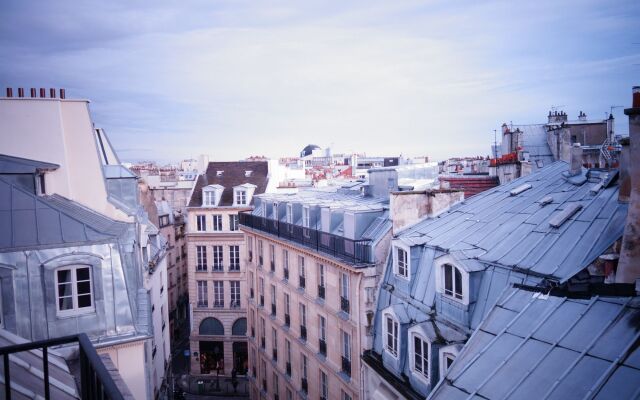 Lucien Hotel 