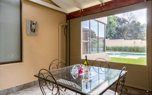 Fleur de Lis Guesthouse