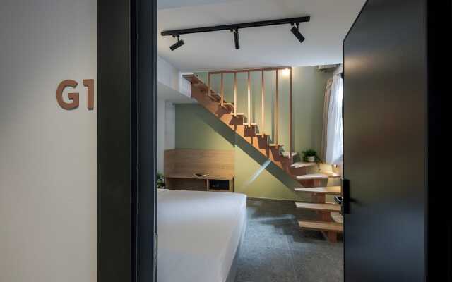 Bonnie Athens by Nin&Bau