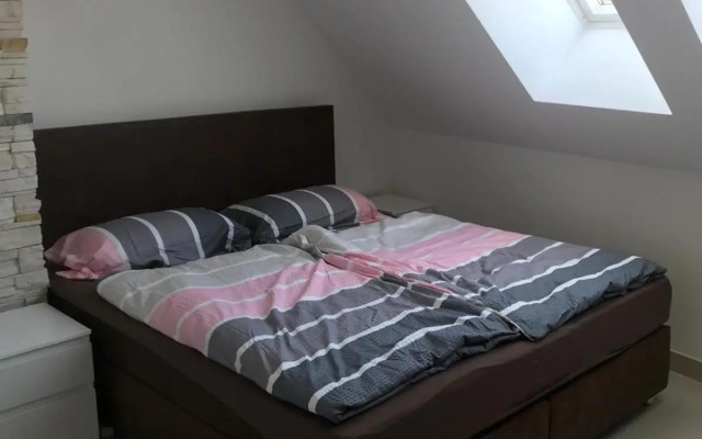 SUNNY VIENNA by JR City Apartments