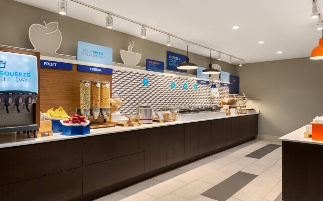 Holiday Inn Express & Suites McAlester by IHG