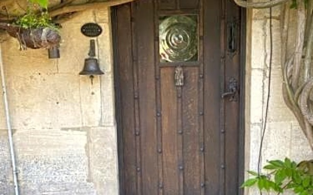 Wisteria Cottage