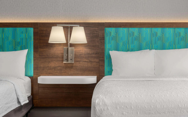 Hampton Inn by Hilton Kingston