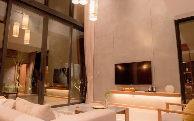 Icity Oneriver Luxury Villa