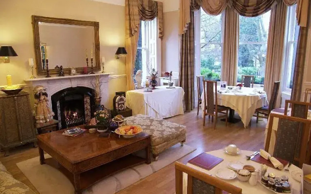 Kingsburgh House