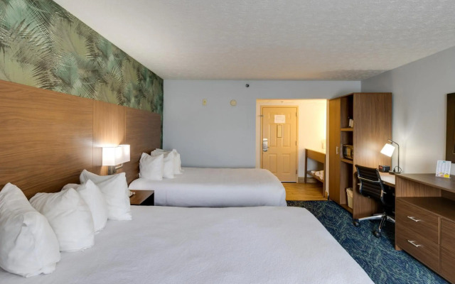 Park Grove Inn