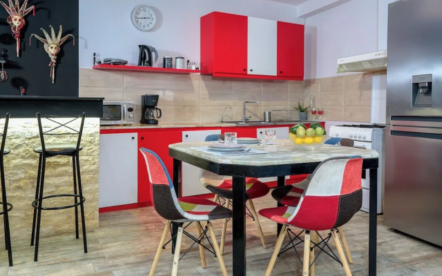 Krousonas Mountain View Suite