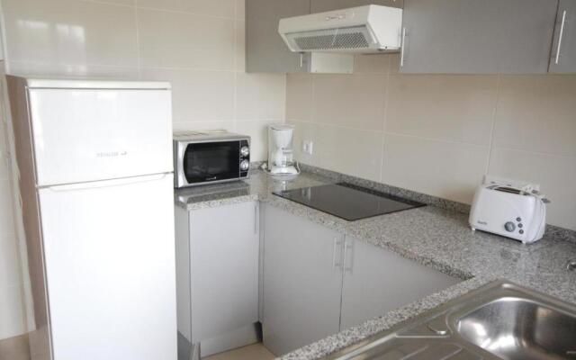 Apartamento V2 Pedro - By Bedzy