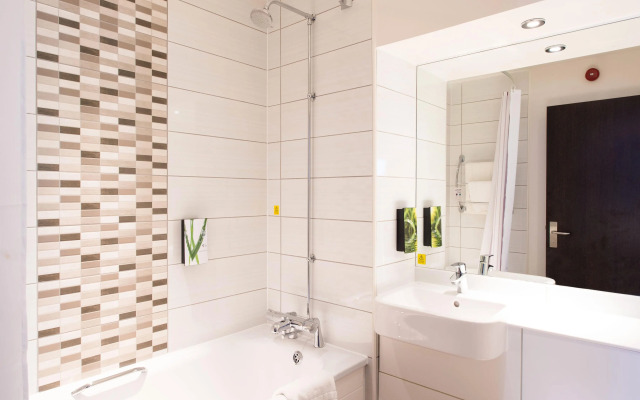 Premier Inn Basingstoke Town Centre