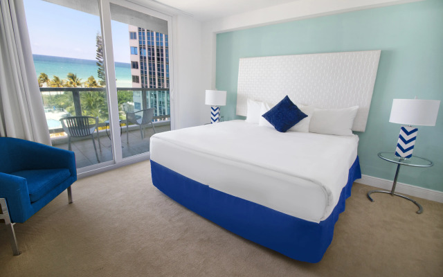Seacoast Suites on Miami Beach