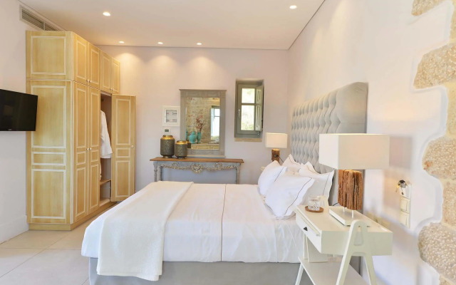 Akrolithi Boutique Hotel