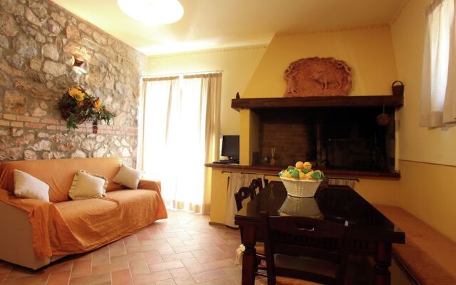 Cozy Holiday Villa in Grosseto with Swimming Pool