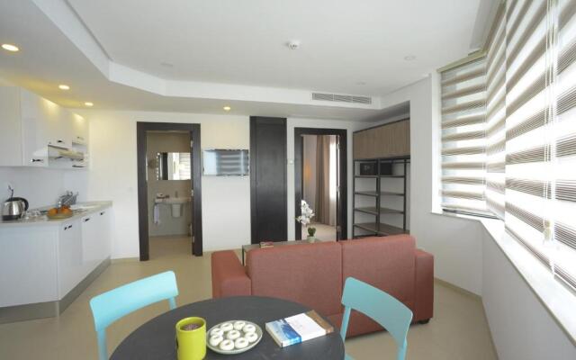 Maia Hotel Suites