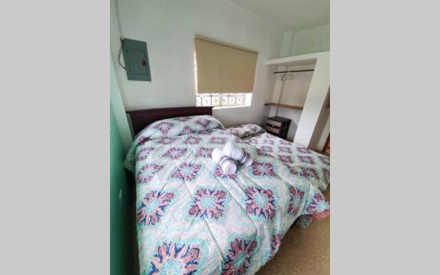 Renovada Casa Familiar con piscina en Salinas
