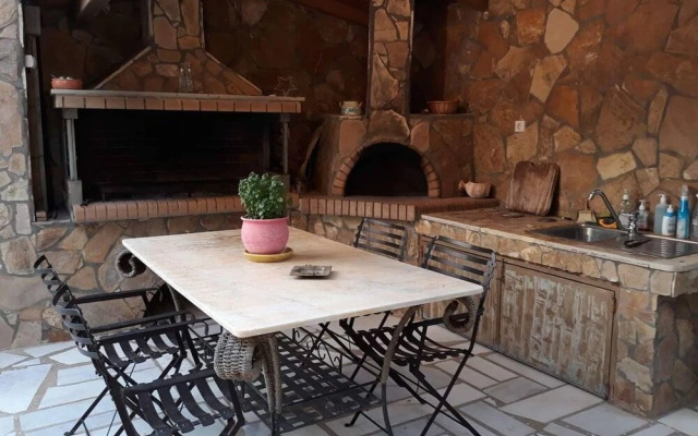 Villa near Athens Airport & Rafina