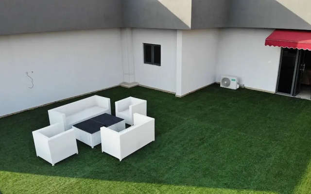 Delad Hotel and Suites